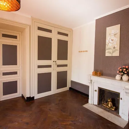 Domaine Des Lilas Bed & Breakfast